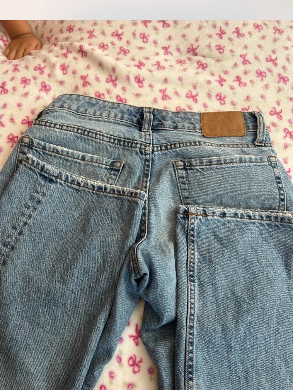 Aeropostale Women's Light Blue Distressed Boyfriend Jeans
